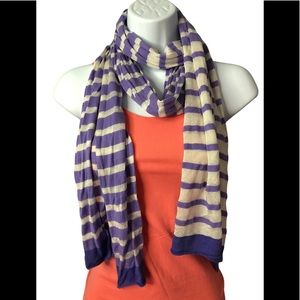 Gap striped scarf
